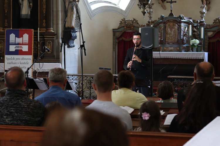 Benefiční koncert